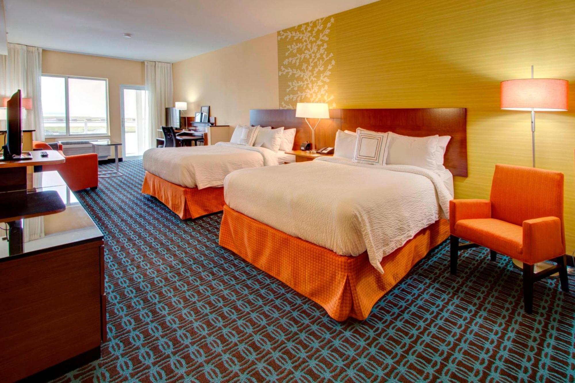 Fairfield Inn & Suites By Marriott Chincoteague Island Waterfront Exterior photo